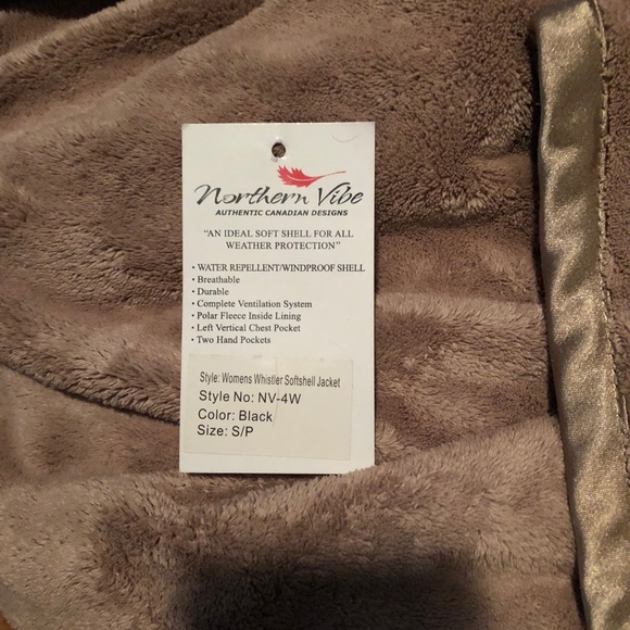 Whistler Soft Shell Jacket - Picture 3 of 3